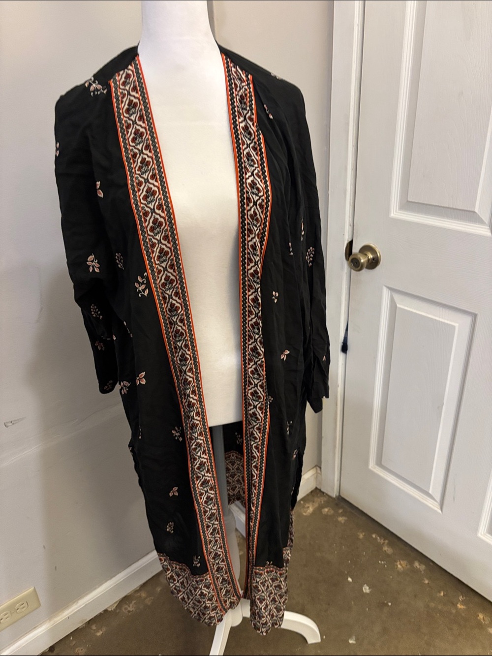 LOFT Black Floral-Print Open Cardigan